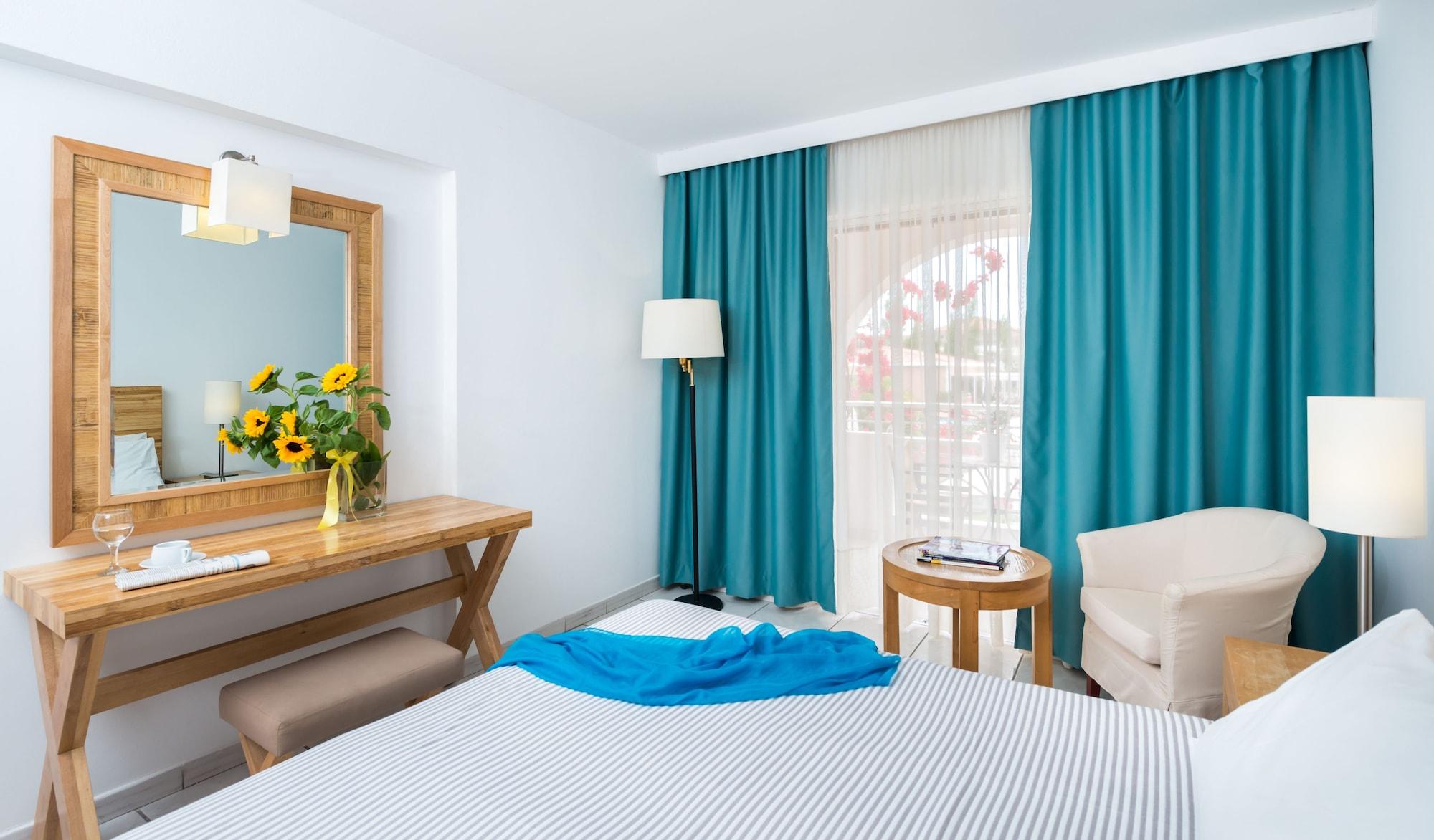 Bitzaro Palace Hotel Kalamaki  Luaran gambar