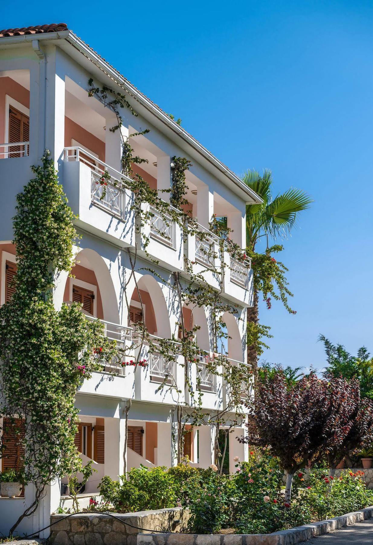 Bitzaro Palace Hotel Kalamaki  Luaran gambar